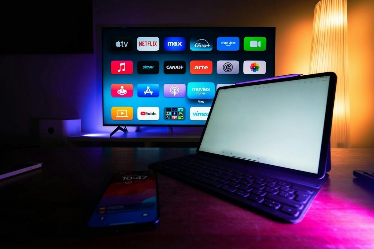 Plataformas que substituem a TV tradicional em 2026: Descubra!